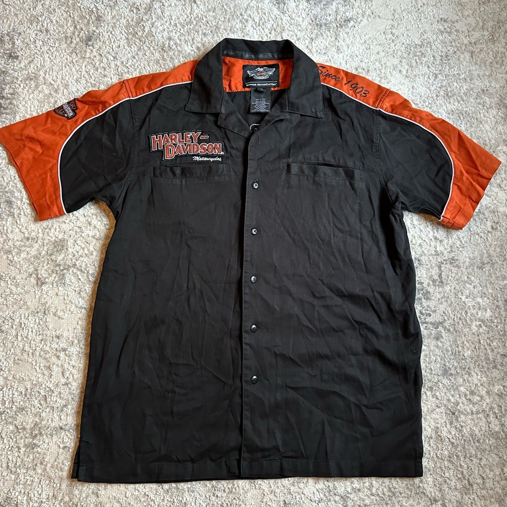 Harley-Davidson Black and Orange Mechanic Button Down Shirt.